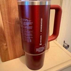 Starbucks Christmas Limited Edition Stanley Cup